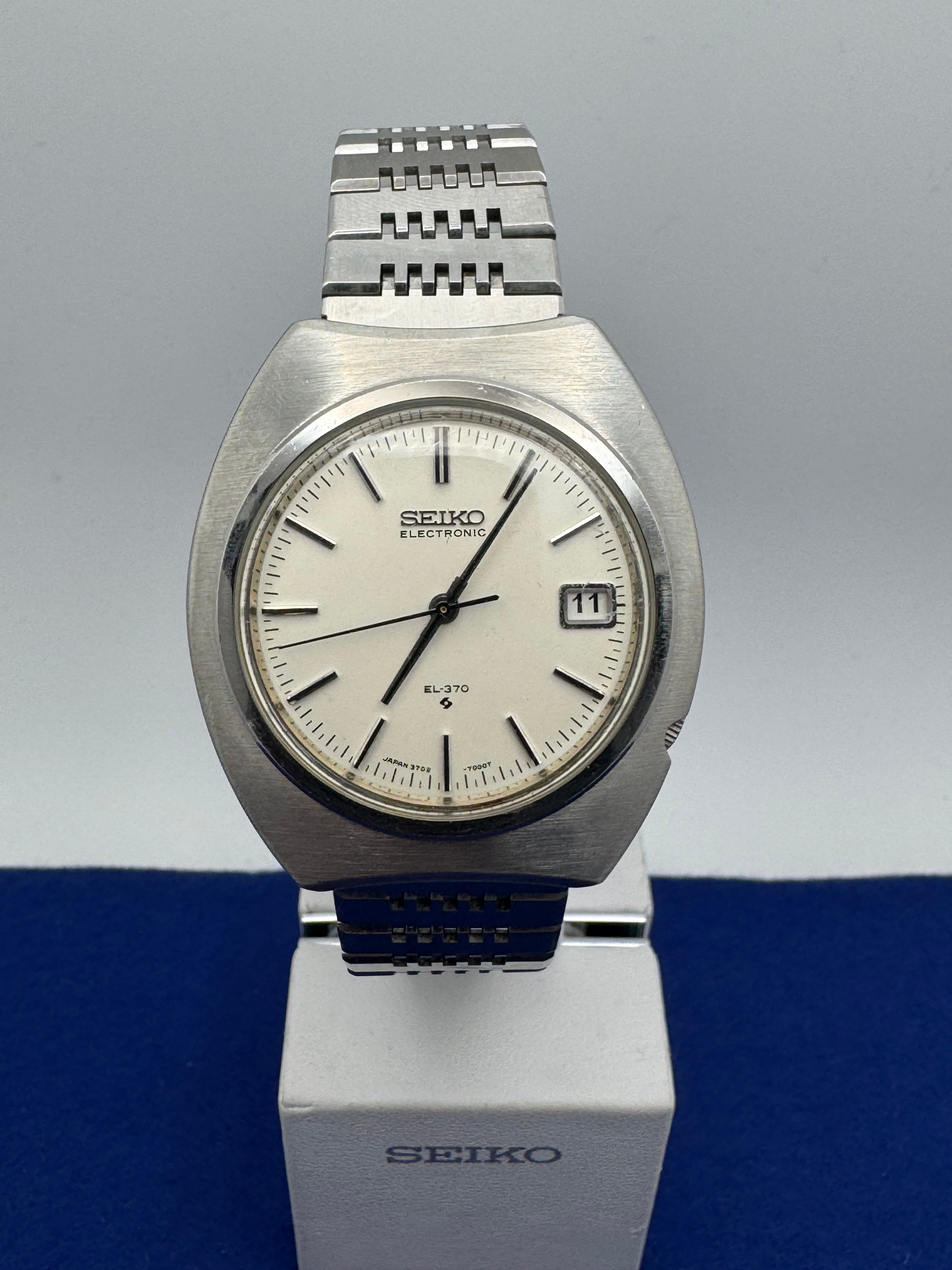 Seiko Electronic EL-370 Ref. 3702-7000 - (November 1970