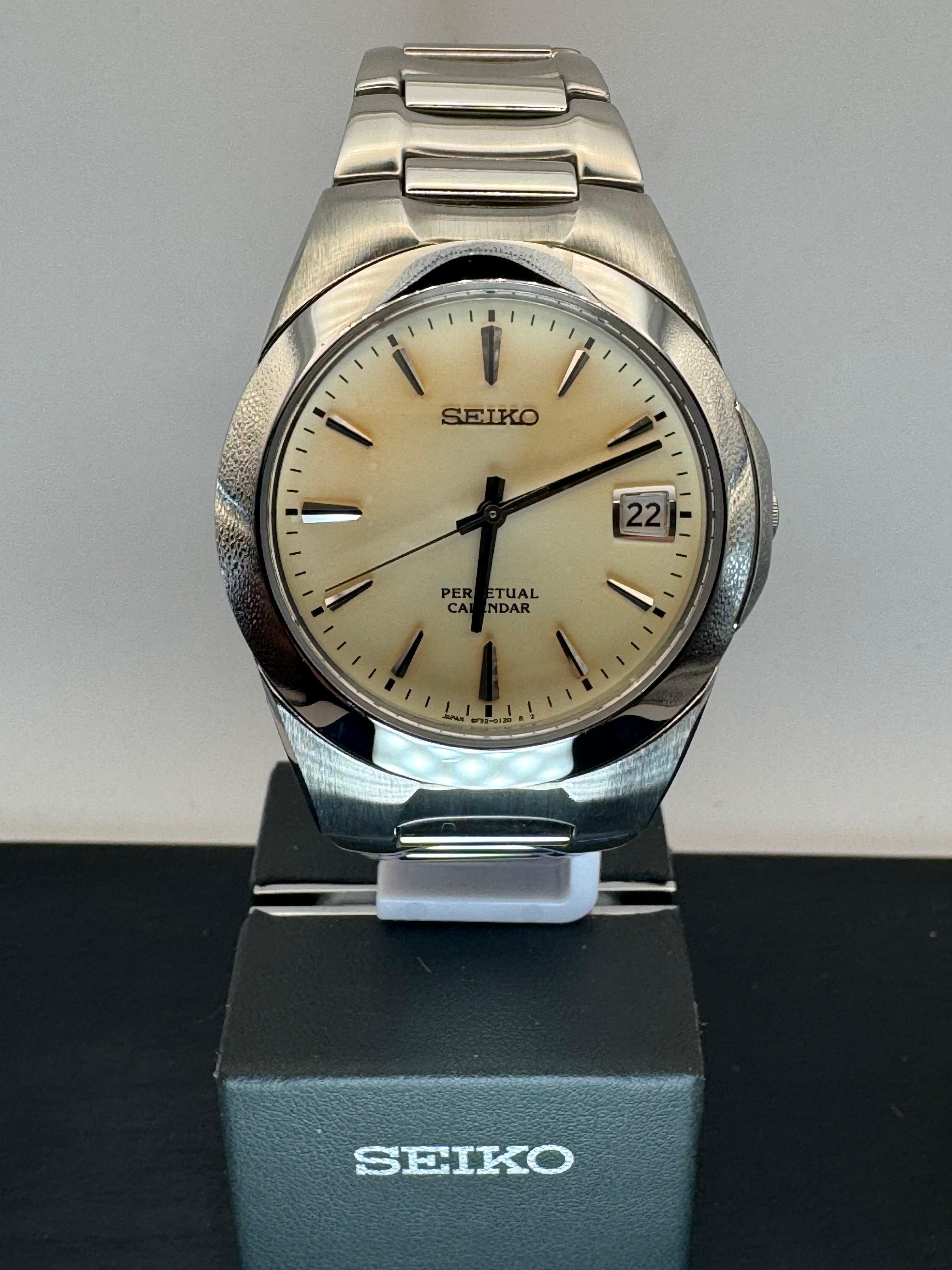 Seiko Perpetual Calendar – Ref. 8F32-0130 (Tropical Dial