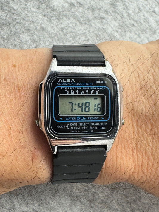 ALBA Alarm-Chronograph Y799-5020 – Dezember 1985 – Seiko-Zweitmarke, digitale JDM-Uhr – revidiert, neues Band