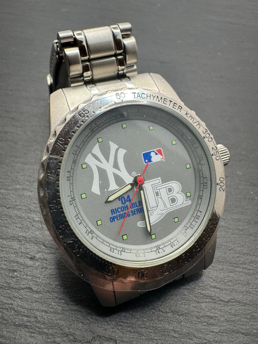 Ricoh MLB Opening Series 2004 – New York Yankees vs. Tampa Bay Devil Rays – limitierte Japan-Eventuhr – NOS Full Set