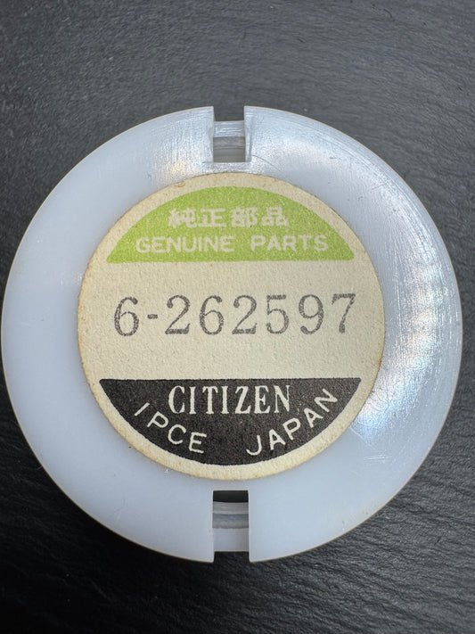 Citizen Original Dial 2820-262597 "Citizen Quartz" (angular, champagne/gold satinized, applied indices) – NOS