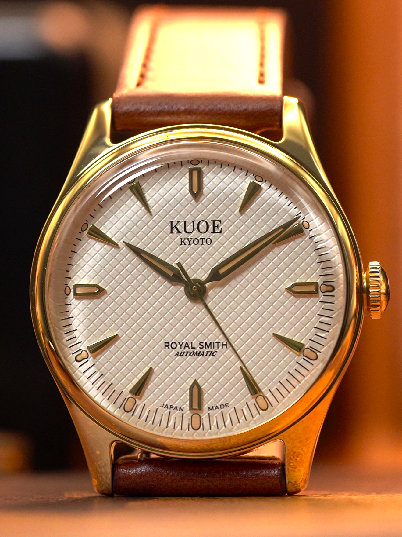 Gold Uhr Leder Vild Moonphase Zeitlos Schlichte Uhr In Gold Mit