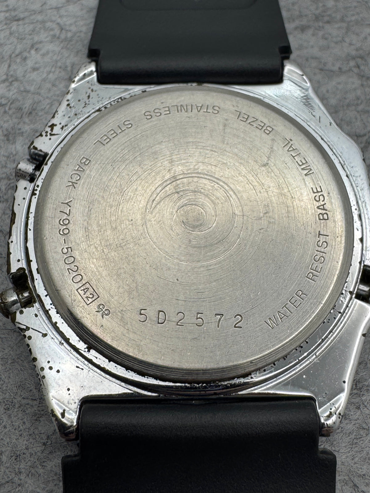 ALBA Alarm-Chronograph Y799-5020 – Dezember 1985 – Seiko-Zweitmarke, digitale JDM-Uhr – revidiert, neues Band