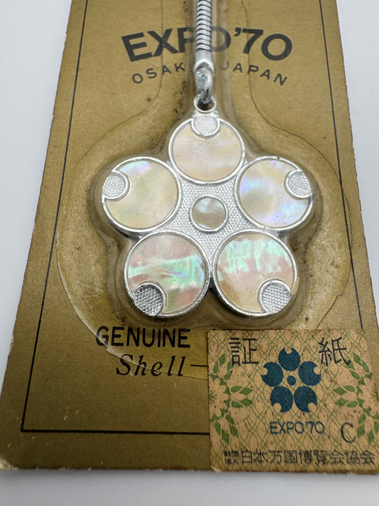 Expo '70 keychain with mother-of-pearl cherry blossom – unworn on original card with seal of authenticity