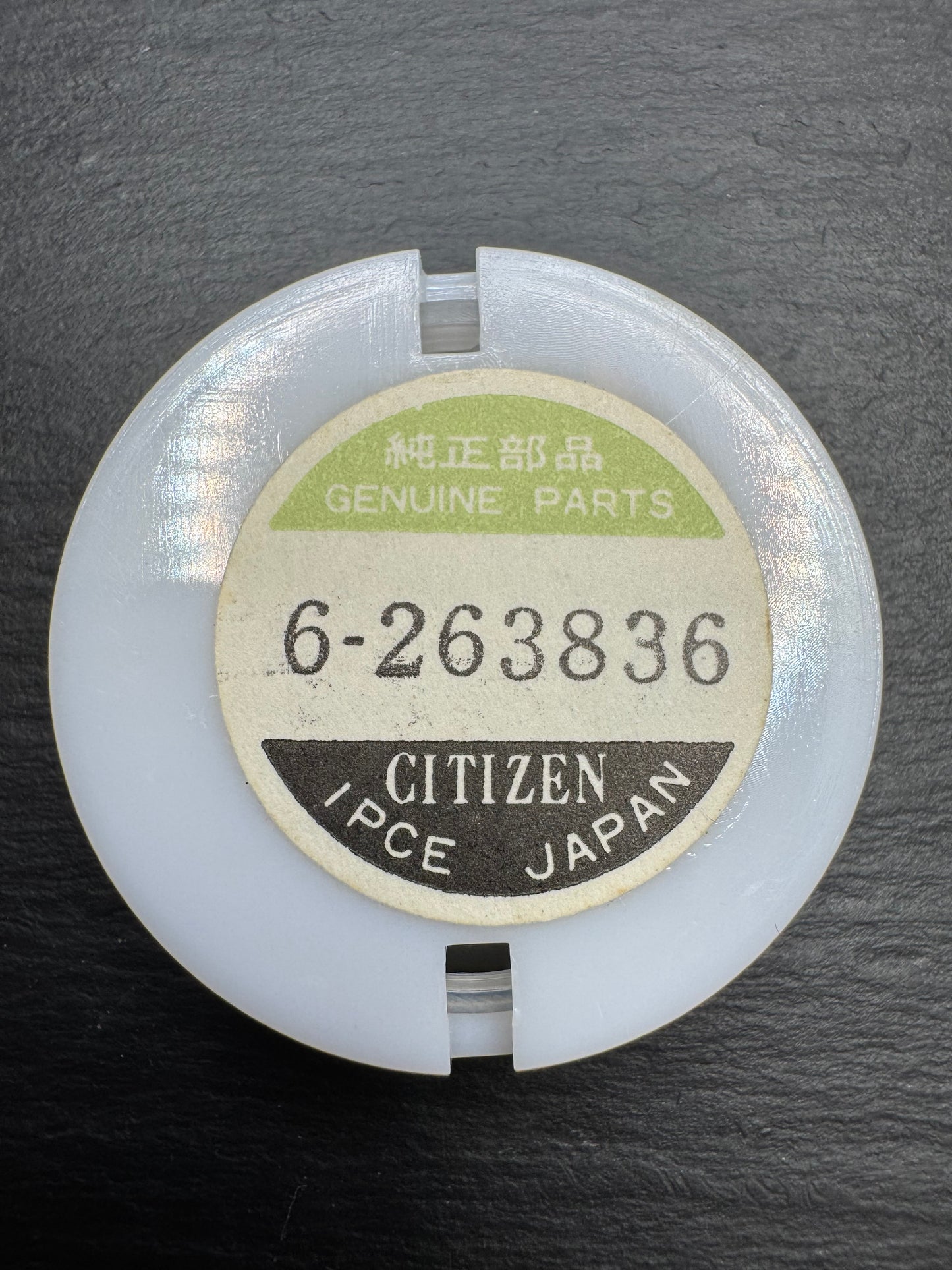 Citizen Original Dial 2820-263836 "Citizen Quartz" (angular, glossy black/gold, applied indices) – NOS