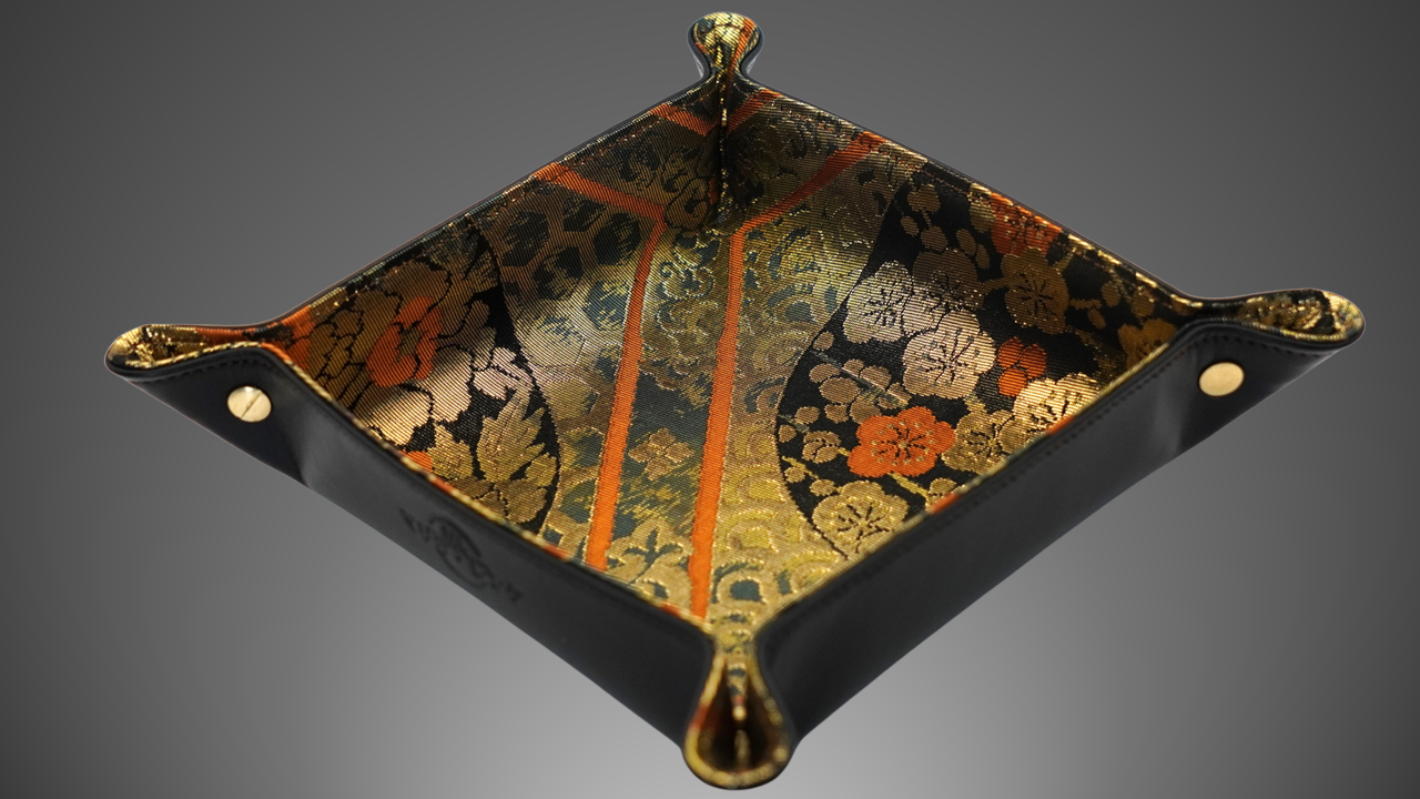 Exclusive watch and jewelry storage – handmade unique pieces made from original Japanese kimono fabrics