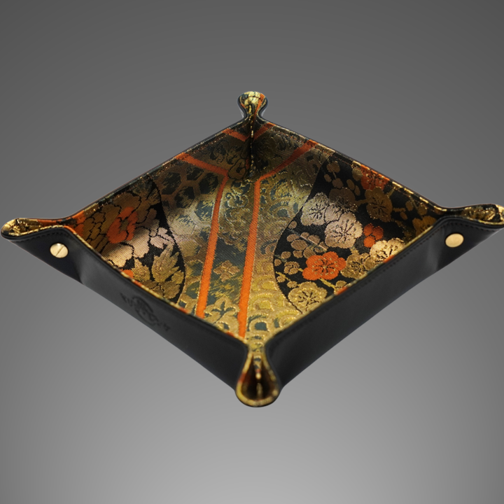 Exclusive watch and jewelry storage – handmade unique pieces made from original Japanese kimono fabrics