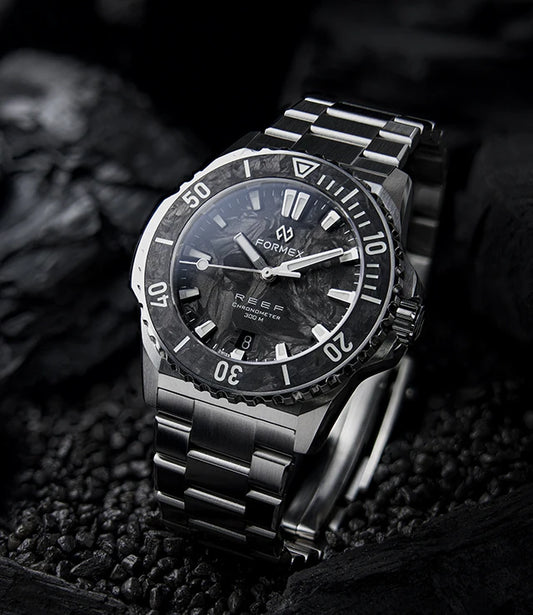 Formex REEF 39,5mm Automatik COSC 300M "Forged Carbon"