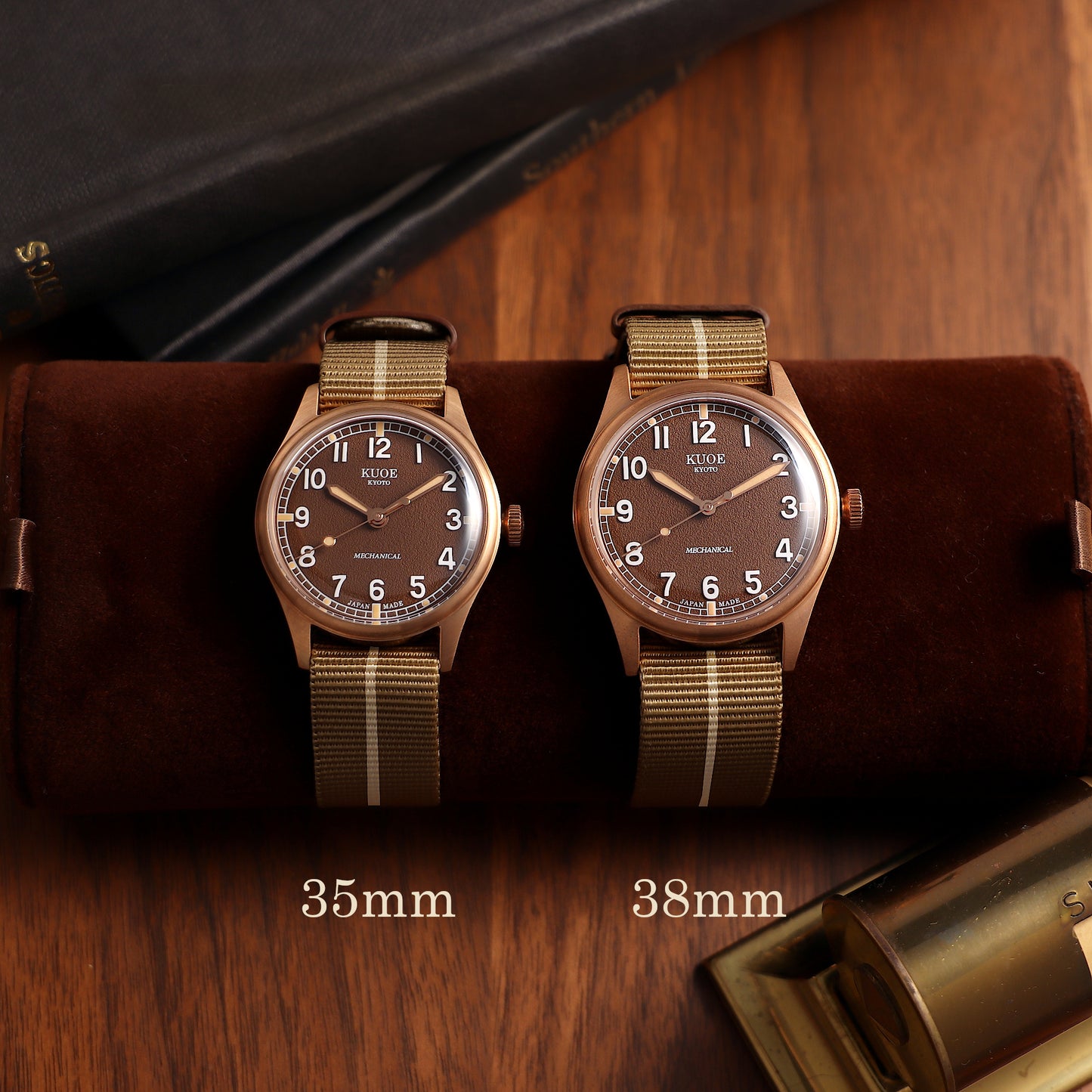 KUOE OLD SMITH 90-002 38 mm Bronze, Black Dial, Khaki x Beige