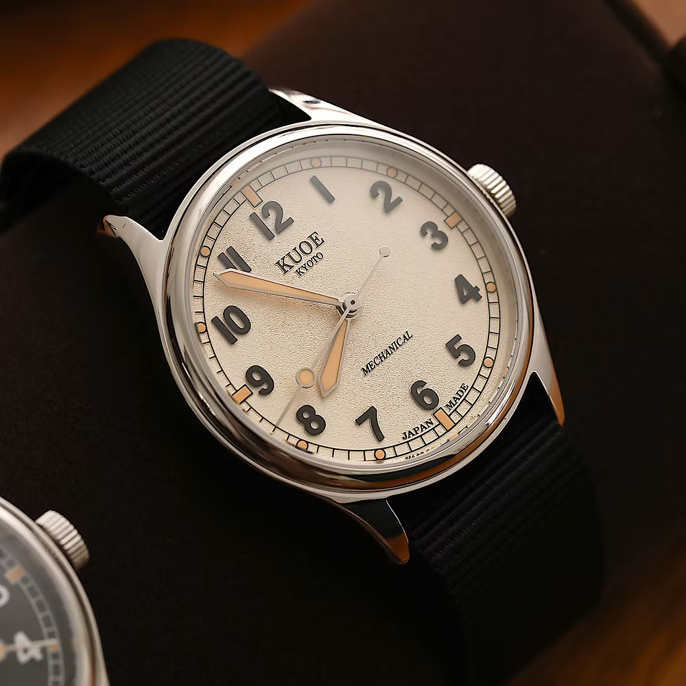 KUOE OLD SMITH 90-002 38 mm (Set mit Natoarmband Khaki+Black)