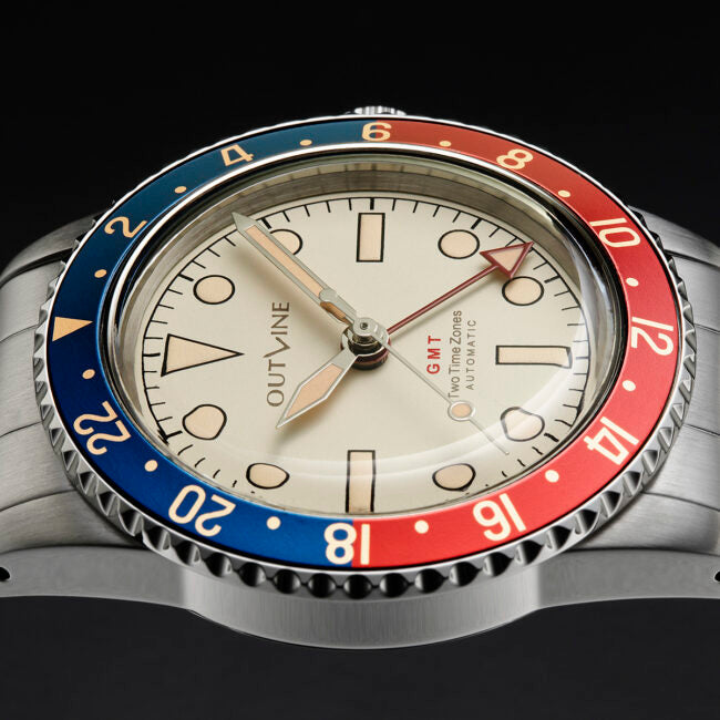 Outline GMT-1960 (Pepsi White) Limited Edition