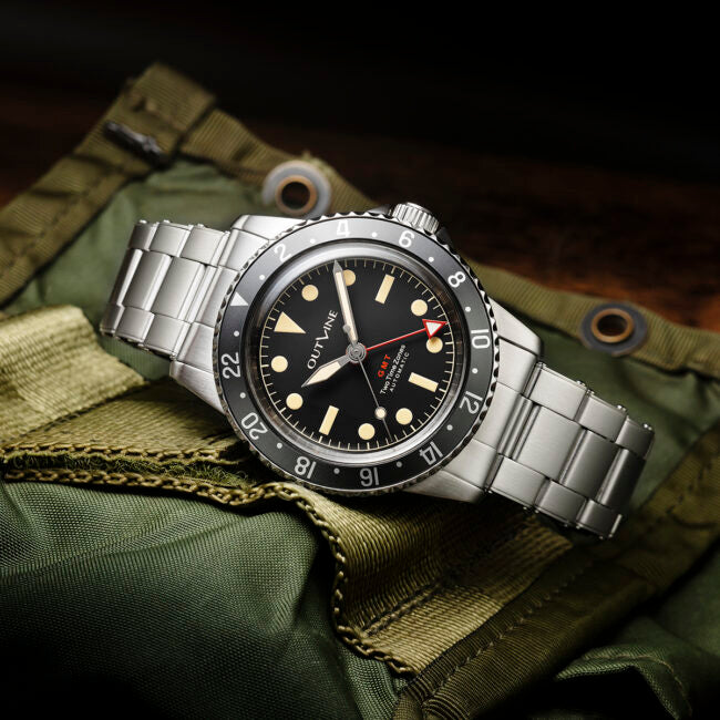 Outline GMT-1960 (Schwarz) Limited Edition
