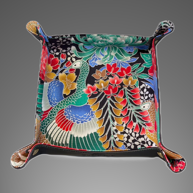 Exclusive watch and jewelry tray – handmade unique pieces, model "Peacock Ookiku with silver Seika", 20 x 20