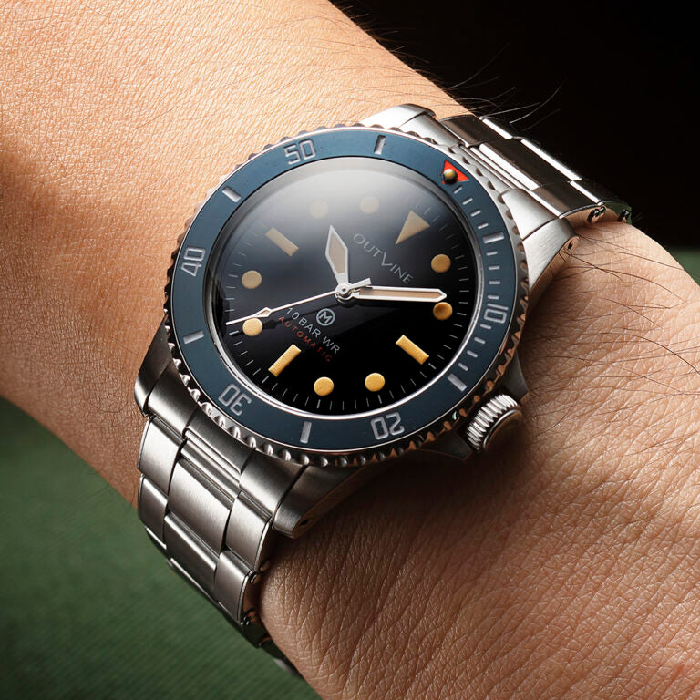 Outline Navy Diver with riveted steel bracelet + crushed denim strap (special set) Limited Edition