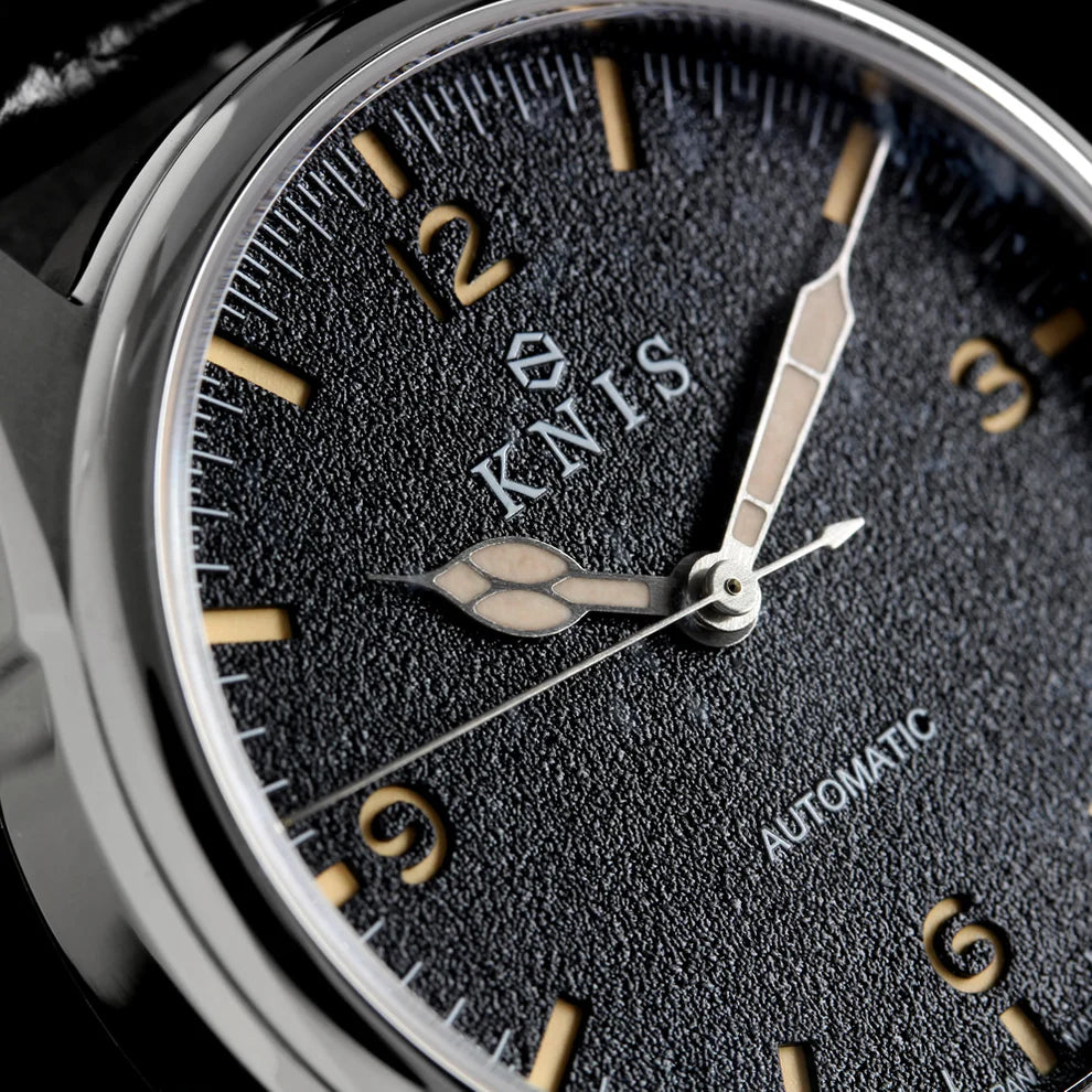 KNIS Automatic Retro Modern Super Luminova Black Modern 38 mm