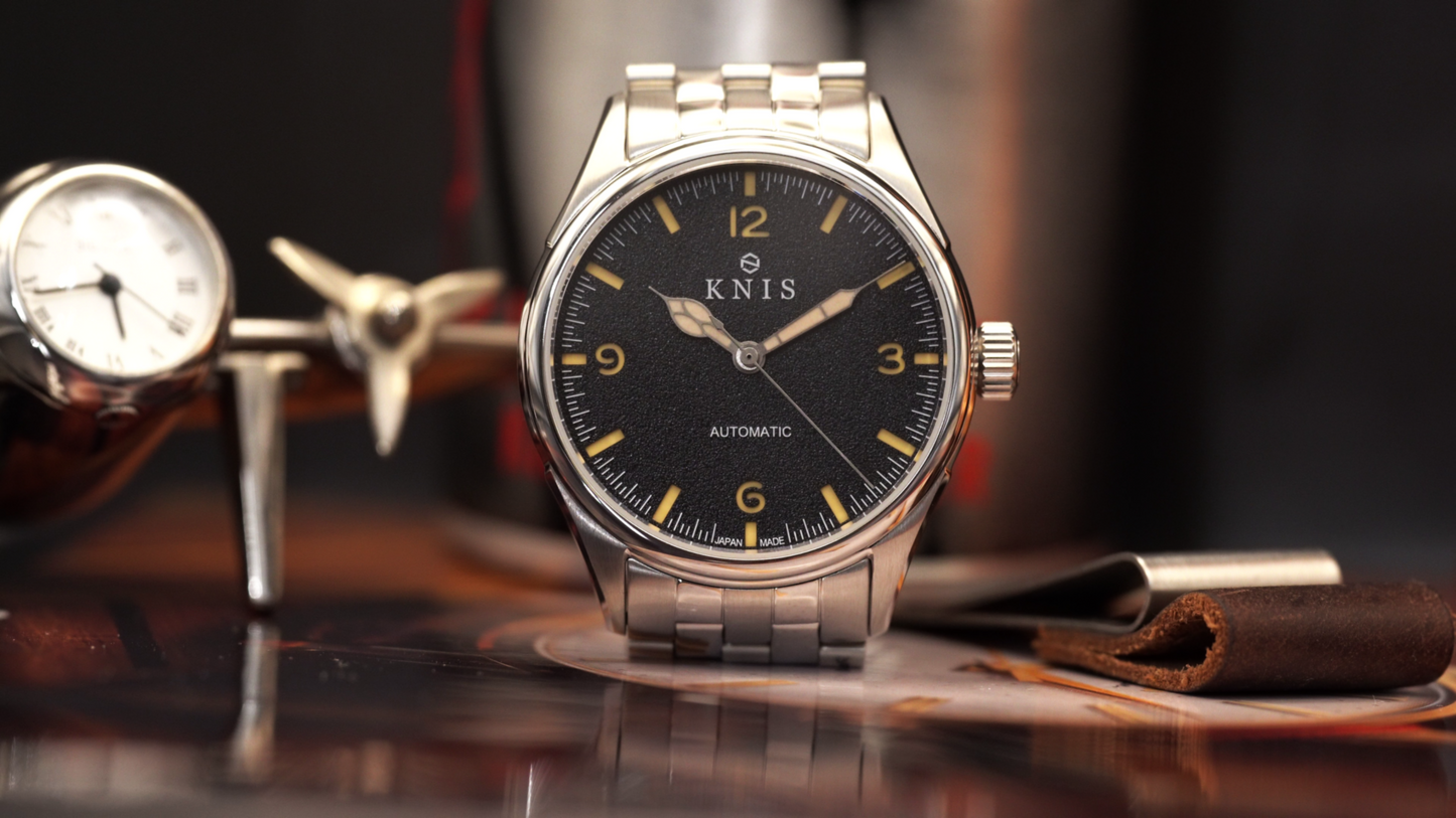 KNIS Automatic Retro Modern Super Luminova Black Modern 38 mm