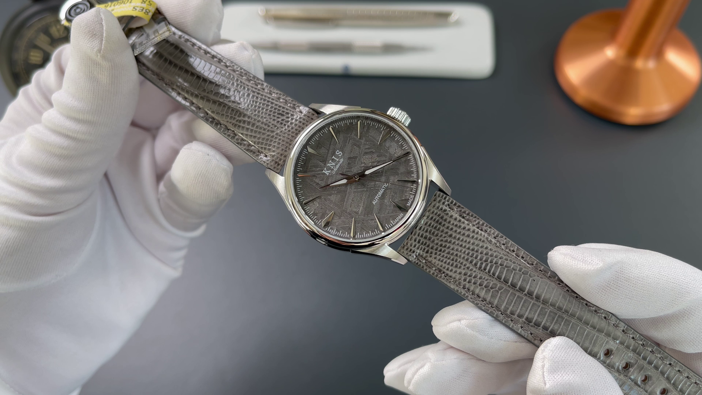 KNIS Automatik Meteorit Zifferblatt 38 mm