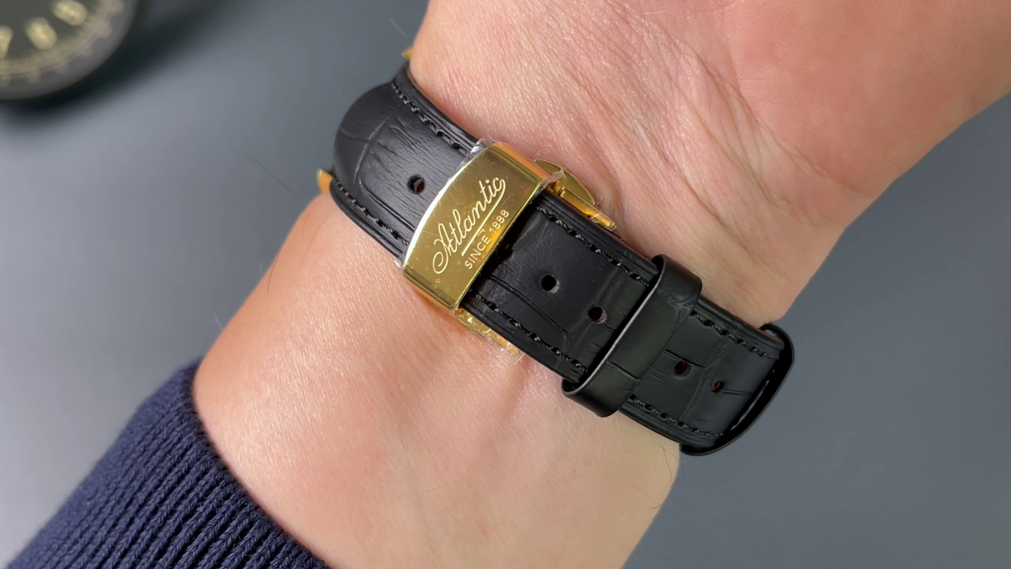 Atlantic Worldmaster 1888 Automatik-Chronograph mit Mondphase Gelbgold | Limitierte Auflage mit goldenem Uhrwerk