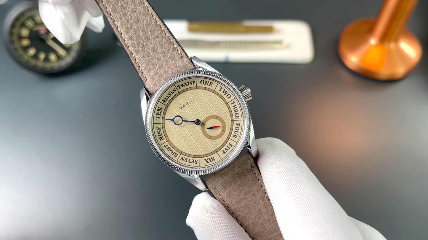 Vario NAVI Single Hand Sand Beige Small Seconds Compass 38 mm