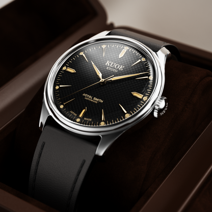 KUOE ROYAL SMITH 90-006 Large Silver Case Black Dial - 39 mm