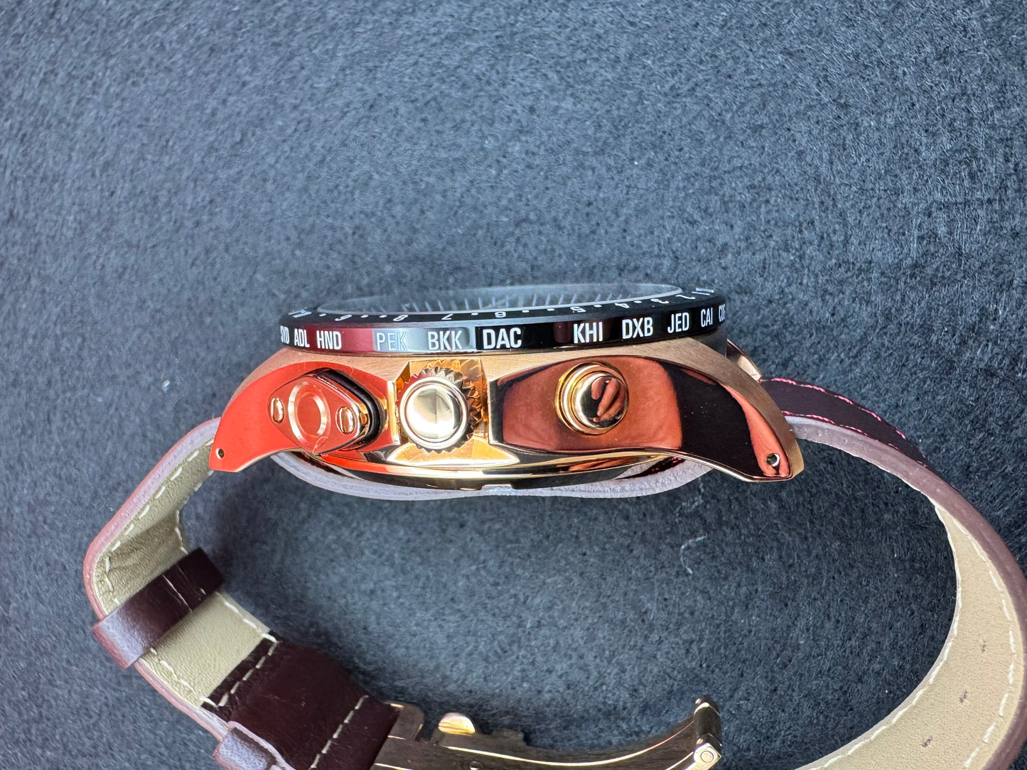 TRUME by Epson – TL1 (Ref. MB52-4AC0) Satellite Link Light Charge (Solar) – Bronze Limited Model aus 2020