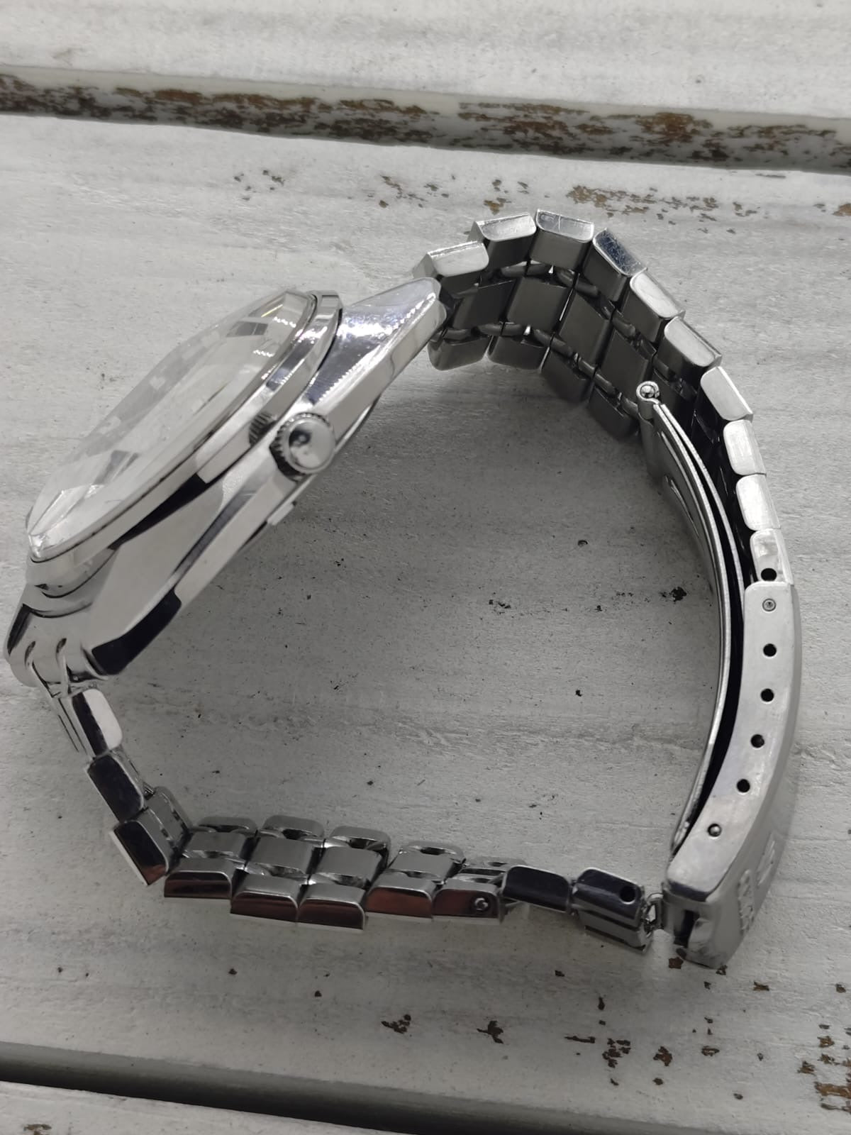 Seiko Lord Matic 5606-7230 – Calibre 5606, 25 rubis, Suwa Seikosha – cadran bleu, verre à neuf facettes, bracelet en acier d'origine – août 1972 – révisée récemment