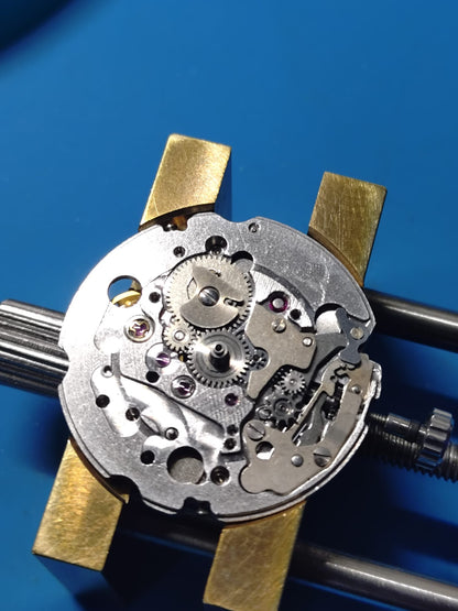 Grand Seiko 61GS Hi-Beat – Ref. 6146-8050 – Caliber 6146A, 36,000 vph, Suwa Seikosha – blue-grey dial, faceted crystal – May 1972 – freshly serviced