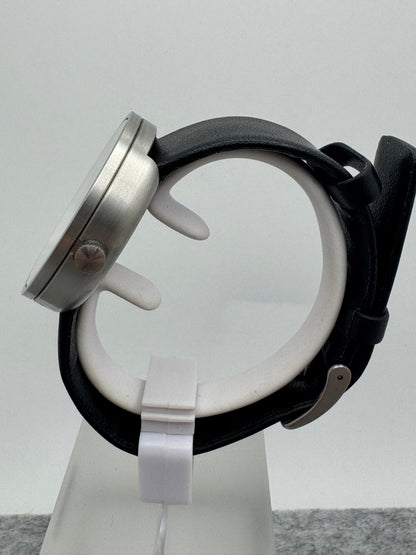MUJI Solar – Wristwatch with Citizen Solar Movement and Zero-Digit Dial – Very Well Preserved