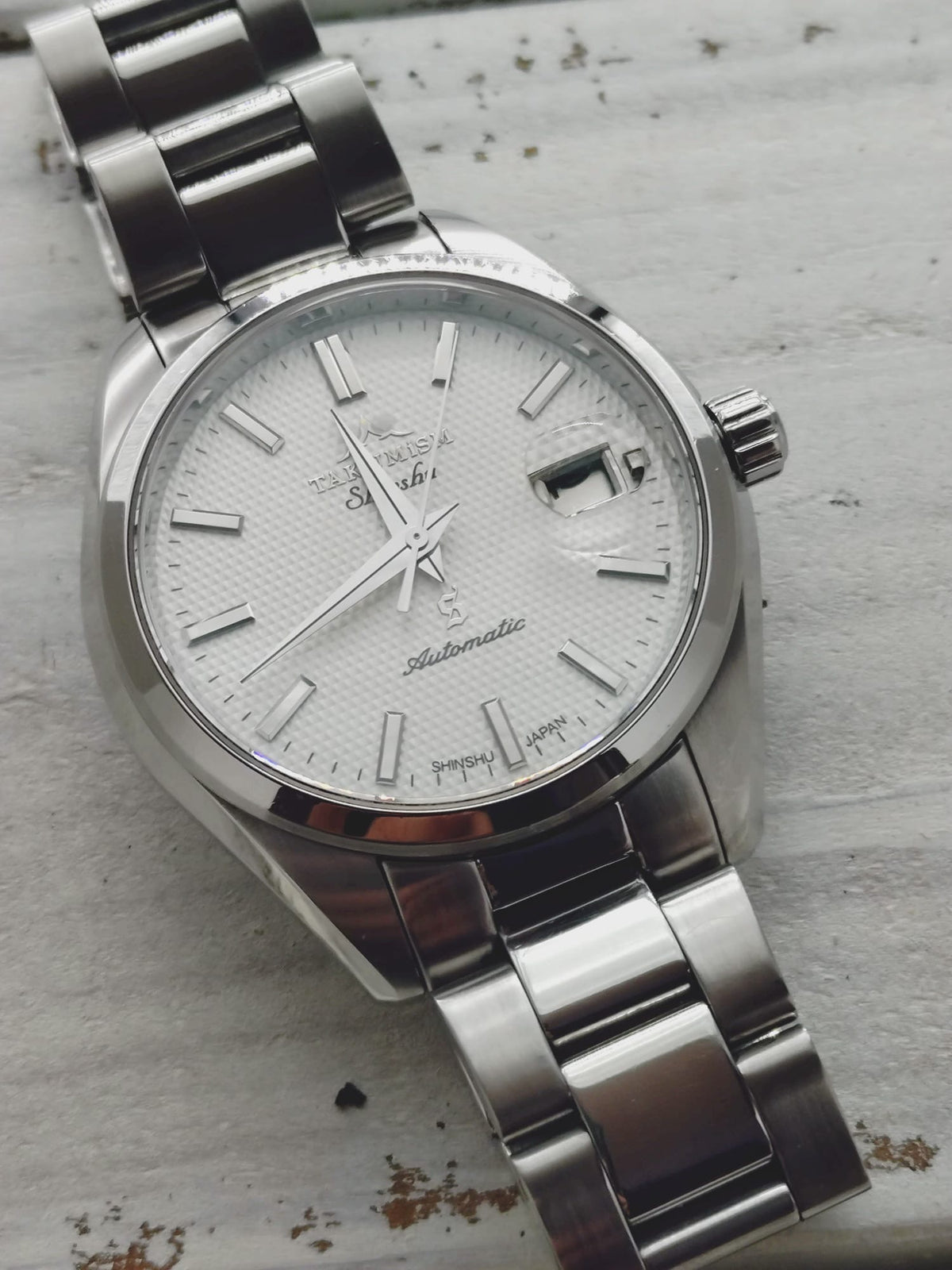 Rarity: TAKUMiSM Shinshu TEC0100W – No. 145 of 150 – built by Japanese master watchmakers – practically unobtainable in Europe