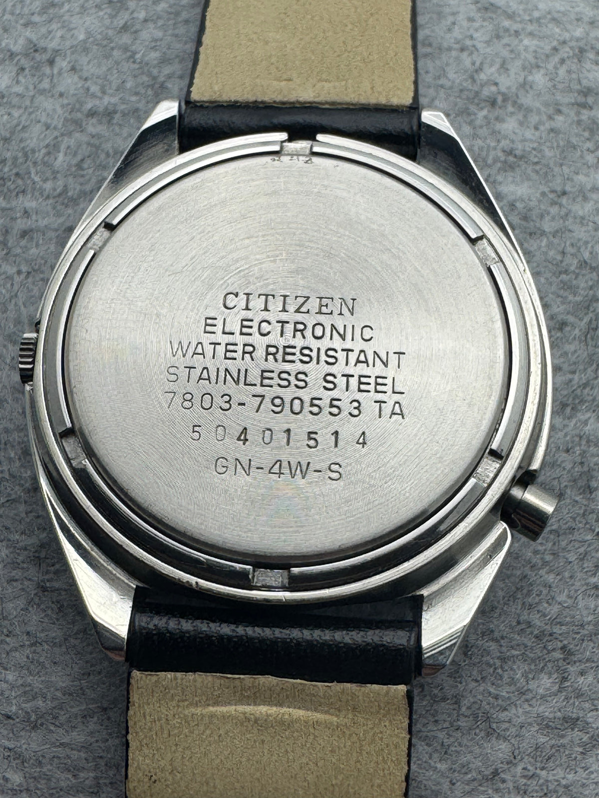 Citizen Cosmotron Electronic 7803-790553 – Burgundy Dial – April 1975 - freshly serviced