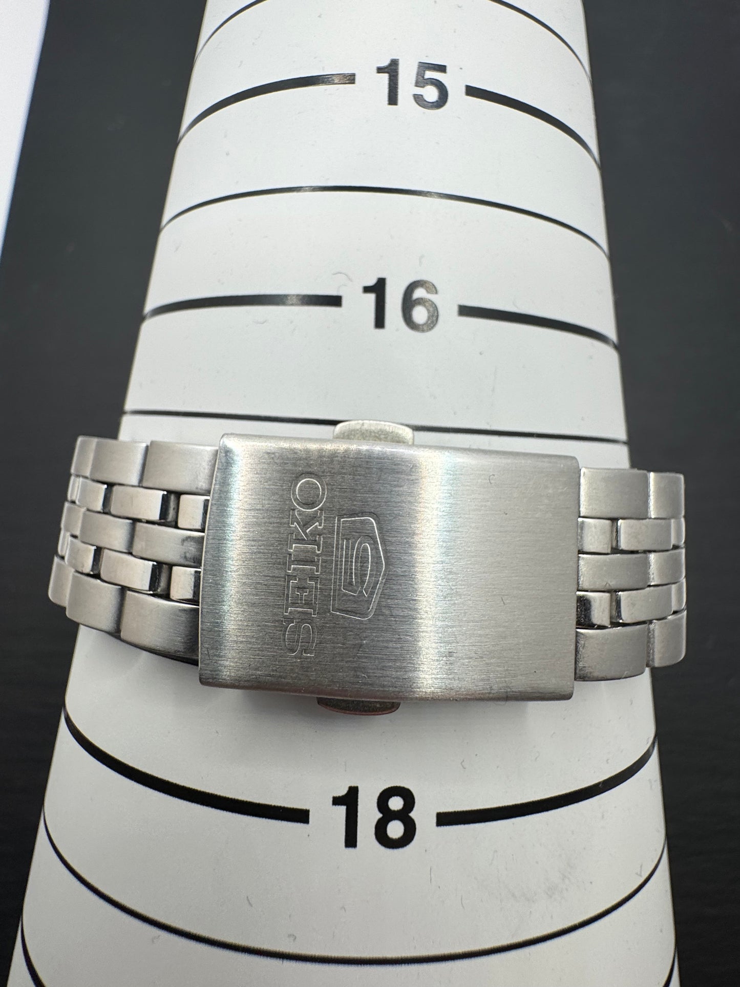 Seiko 5 Automatic „Classic Silver Dial“ – Ref. 7S26-03V0 (JDM, November 1999, frisch revidiert)