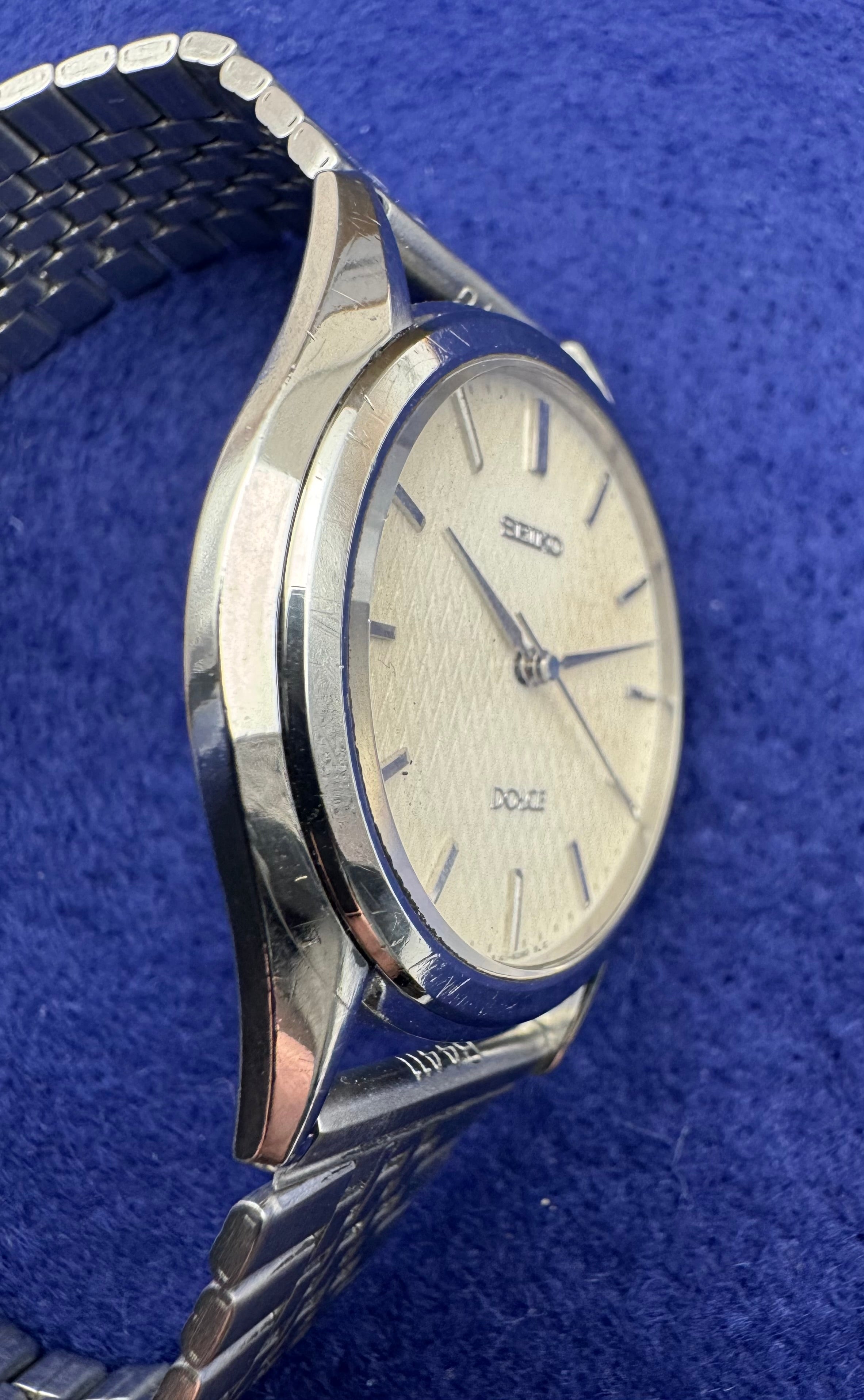 Seiko Dolce 8J41-8160 (September 1997) – Japanese Microbrands