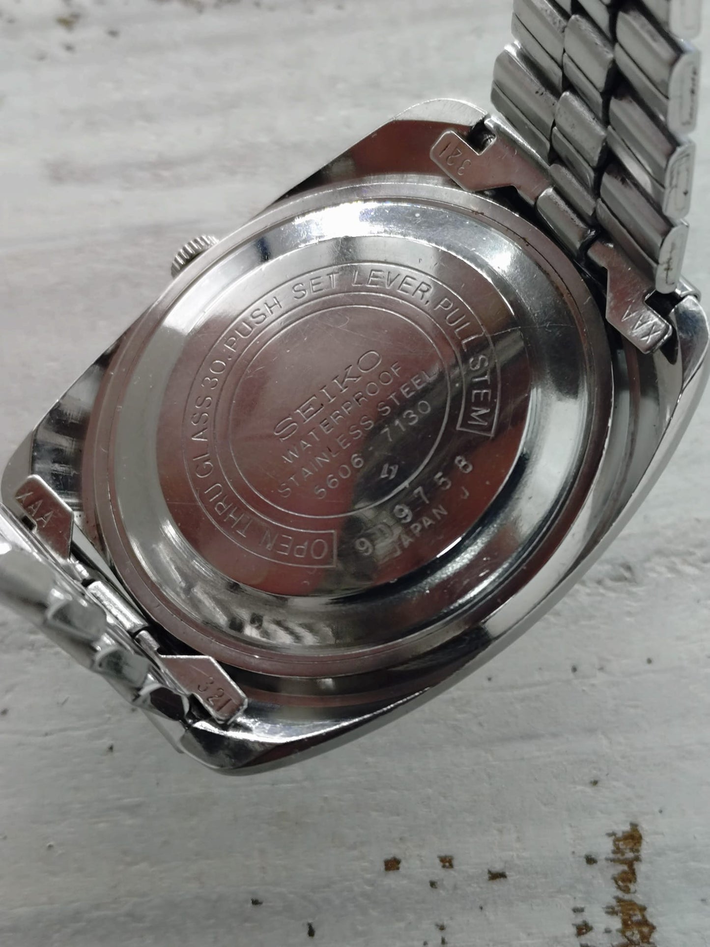 Seiko Lord Matic 5606-7130 – Dez. 1969 – Day-Date, Original-Stahlband, revidiert