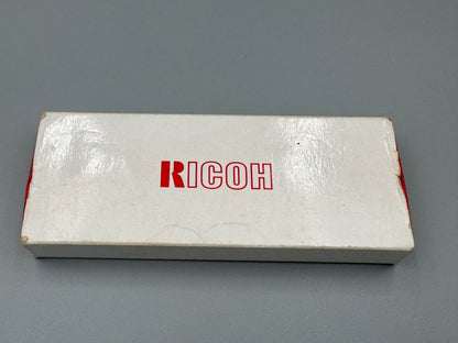 Ricoh Quartz Vintage Dress Watch Ref. 26283-4 – vergoldete rechteckige Japan-Dresswatch mit Originalbox, späte 1980er