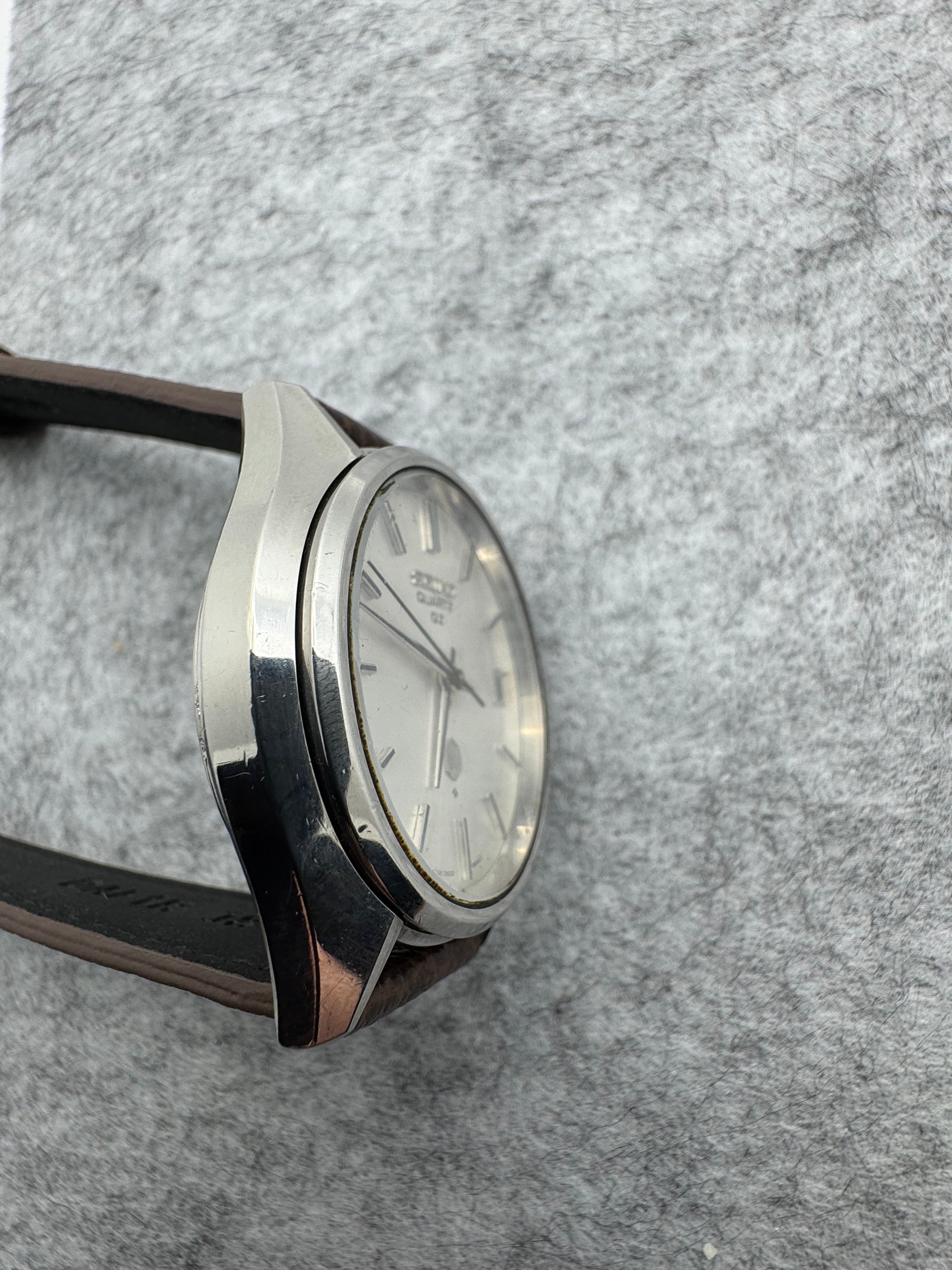 Seiko Quartz QZ – Ref. 0922-8000 (June 1975, Japan) – Japanese