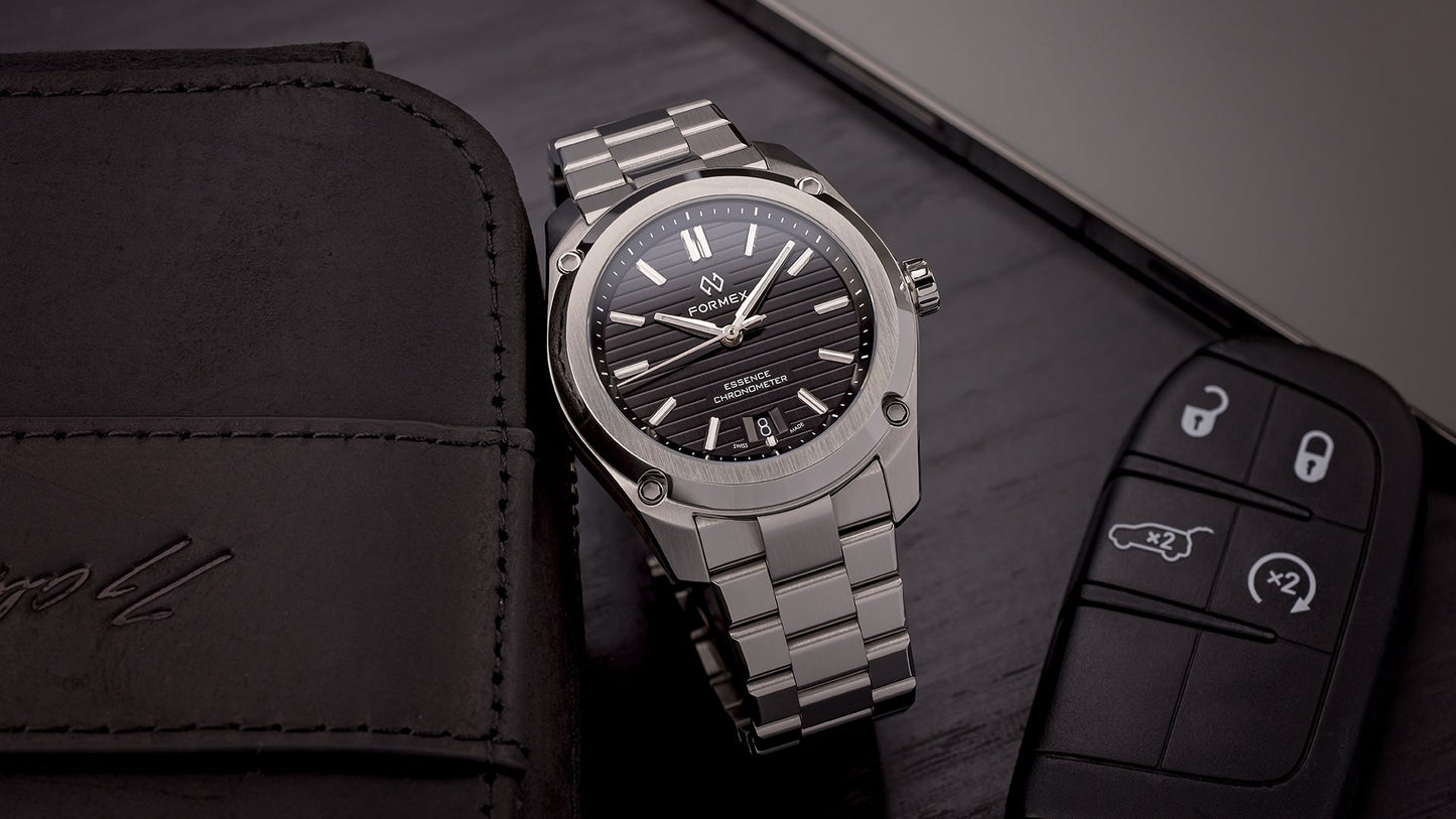 Formex Essence 39 Automatik Chronometer "Black" 39mm