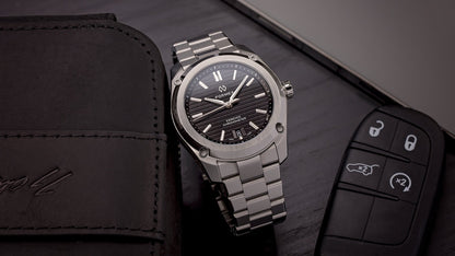 Formex Essence 39 Automatik Chronometer "Black" 39mm