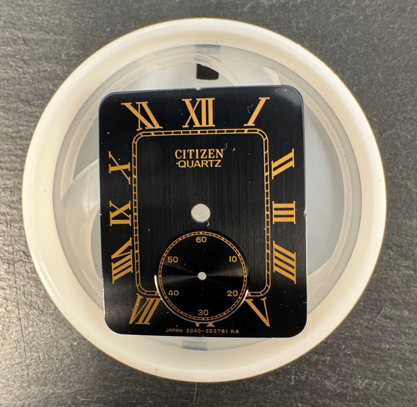 Citizen Ersatz-Zifferblatt (Ref. 6-202781) – Schwarz / Gold, römische Indizes - NOS