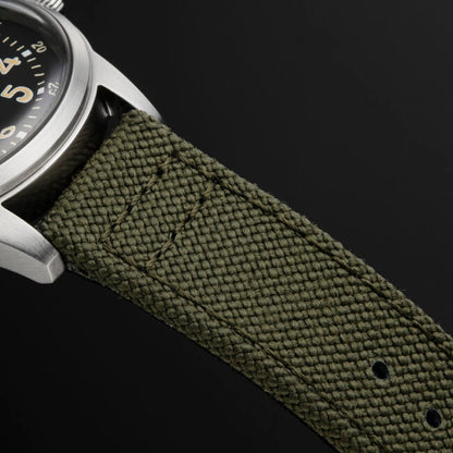 Outline Military Typ 1950 - Black - 24H