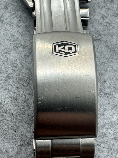Seiko King Quartz 4822-8110 – April 1977 – römische Ziffern, cremefarbenes Zifferblatt – Originalarmband