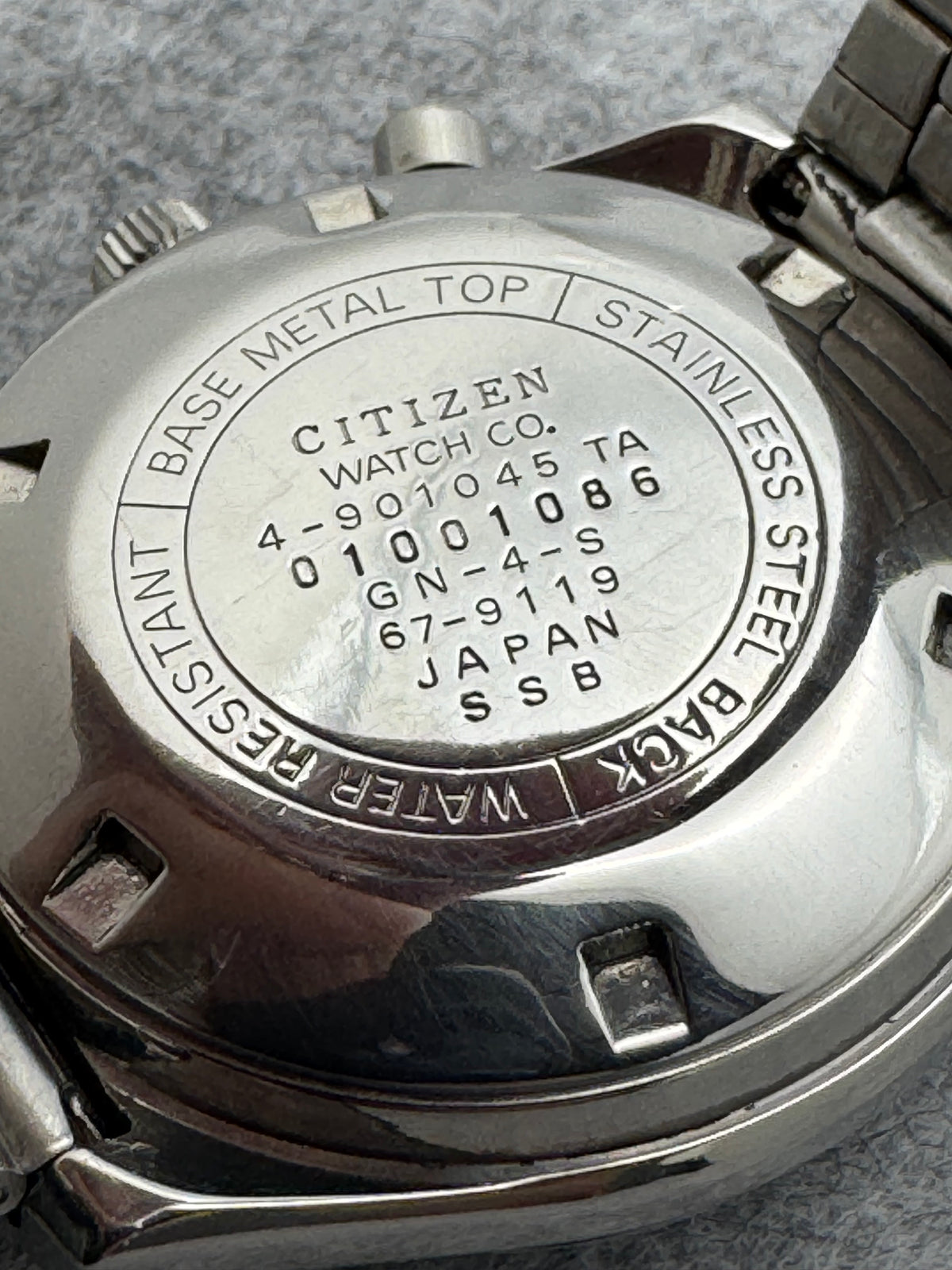 Citizen Chronograph Automatic – Caliber 8110 – Day/Date, Inner Rotating Bezel – October 1970 - Original Steel Bracelet