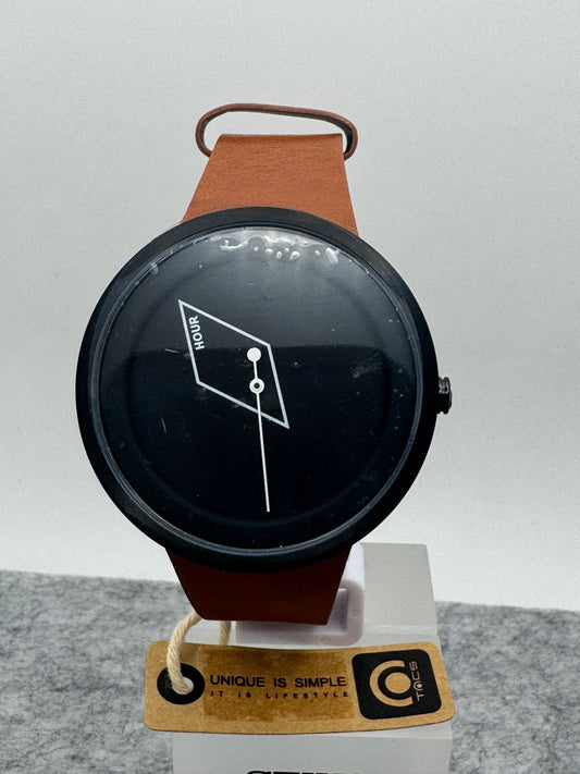 TACS PLP « Point Line Plane » TS1501B – Design Quartz – Modèle d'exposition non porté