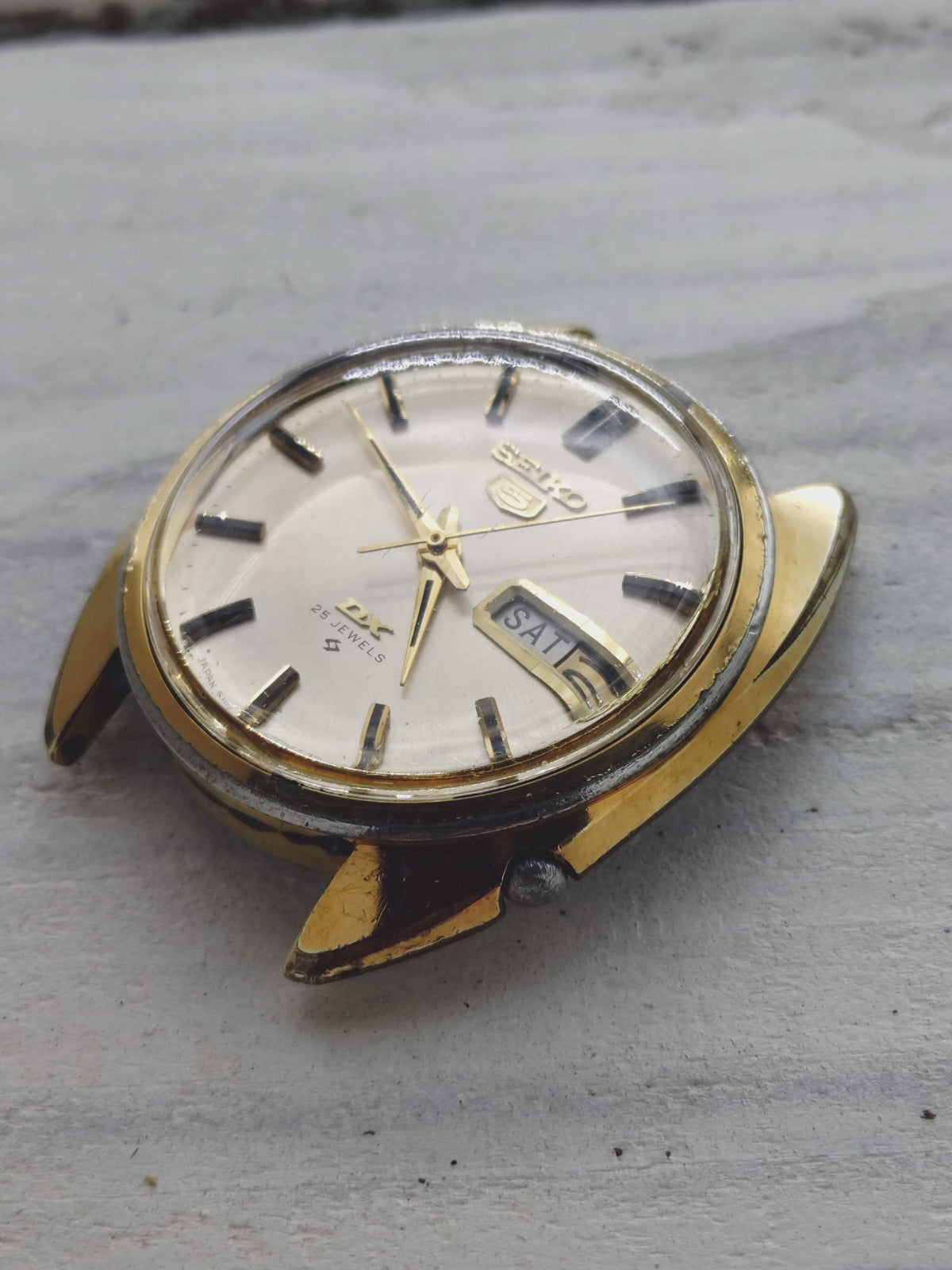 Seiko 5 DX 6106-7000 – April 1977 – Automatic with Day/Date – Serviced in Japan early 2026