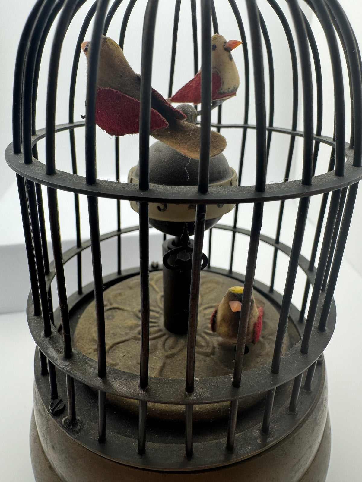 Horloge de table cage à oiseaux avec animation Karakuri – laiton, mouvement à ressort – trois oiseaux en mouvement