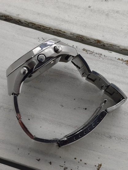 Seiko 6139 "Helmet" Automatic Chronograph – very rare white variant with yellow indices – fully serviced (2026) – original Seiko steel bracelet – non-model-correct case back