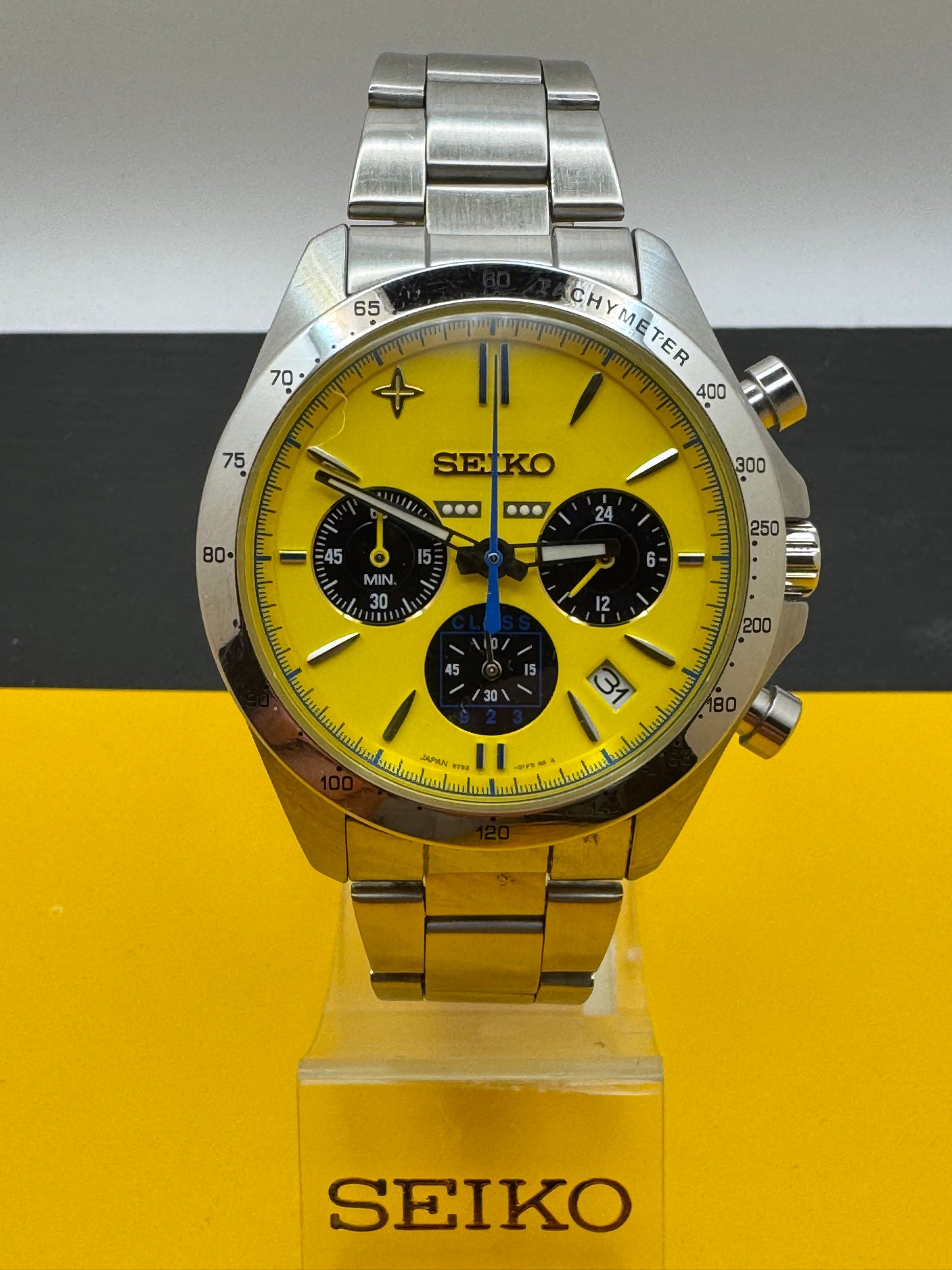 Seiko Chronograph “Dr. Yellow – Class 923 20th Anniversary Limited Edition” (Ref. 8T63-01E0 / No. 426/5000)