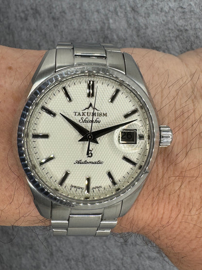 Rarity: TAKUMiSM Shinshu TEC0100W – No. 145 of 150 – built by Japanese master watchmakers – practically unobtainable in Europe