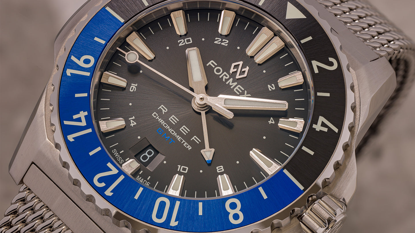 Formex REEF GMT Automatik COSC 300M "Schwarz/Blau" 42mm