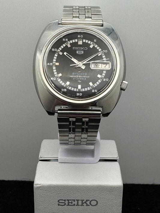 Seiko 5 Sports – Ref. 7019-7000 (November 1969, Japan)