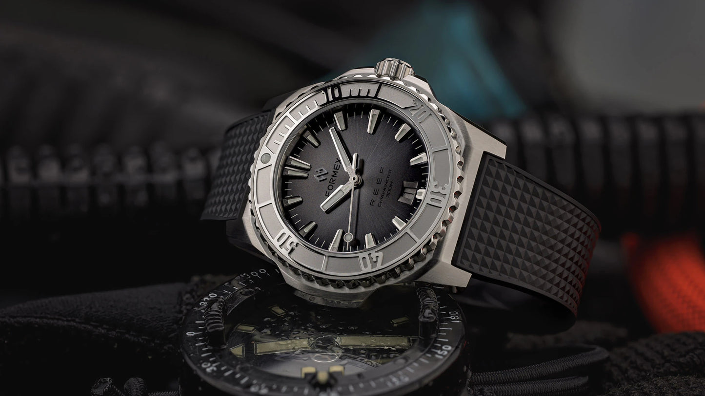 Formex REEF 42 Automatik COSC 300M "Silber" 42mm